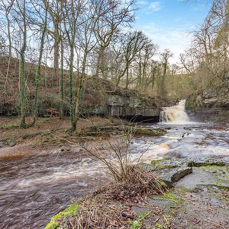 Cauldron Falls West Burton Εξωτερικό φωτογραφία